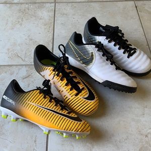 Nike boys soccer sneakers bundle